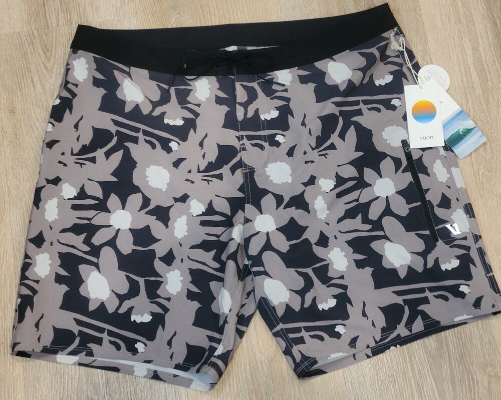 NWT $89 Vuori Mens 38 Infinity Board Shorts Floral Abstract Beach Print H5